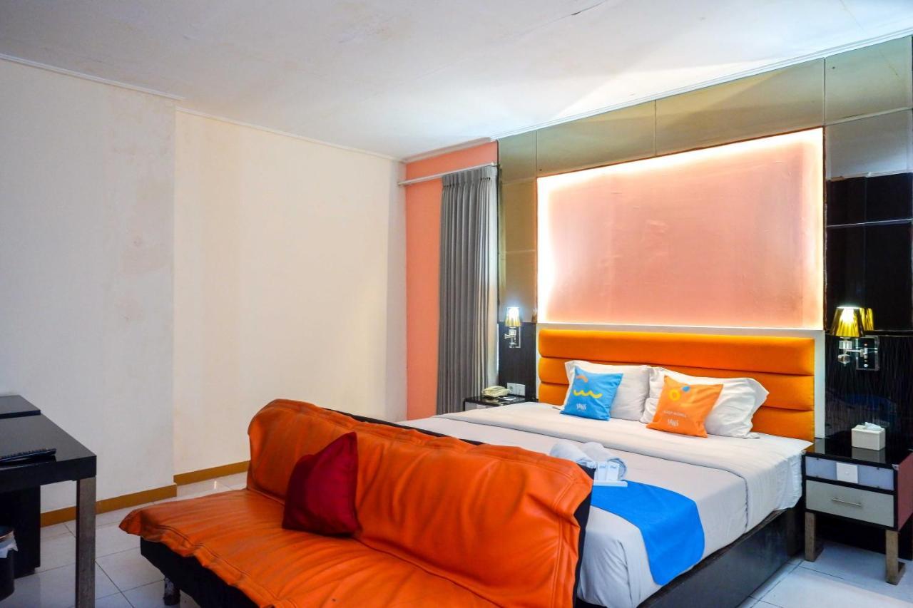 Sans Hotel International Surabaya Gubeng 외부 사진