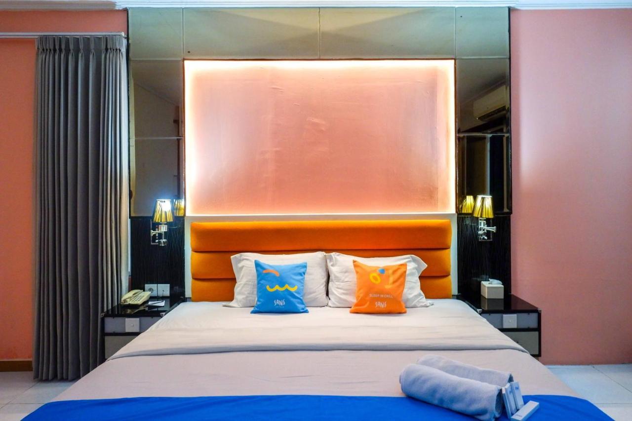 Sans Hotel International Surabaya Gubeng 외부 사진