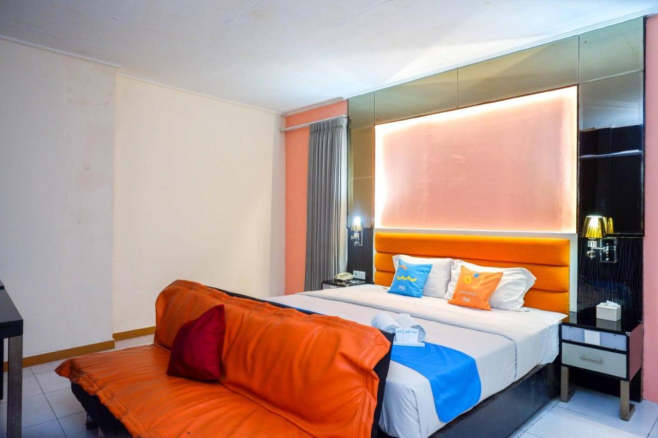 Sans Hotel International Surabaya Gubeng 외부 사진