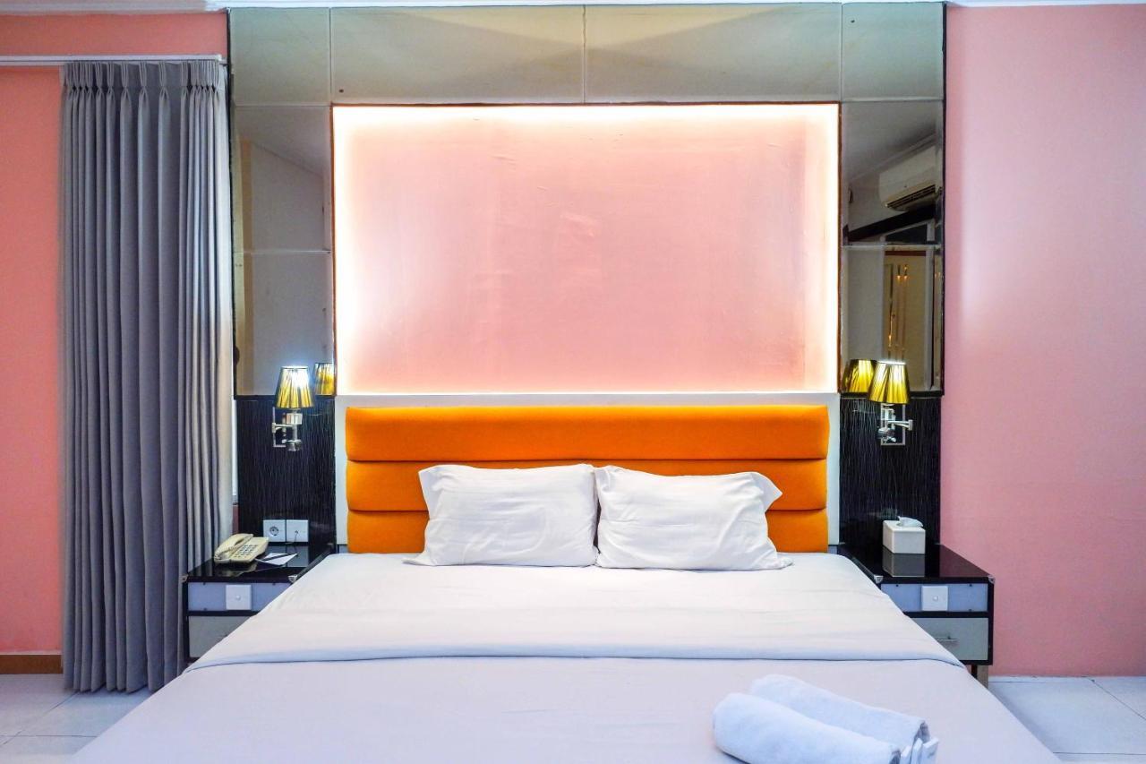 Sans Hotel International Surabaya Gubeng 외부 사진
